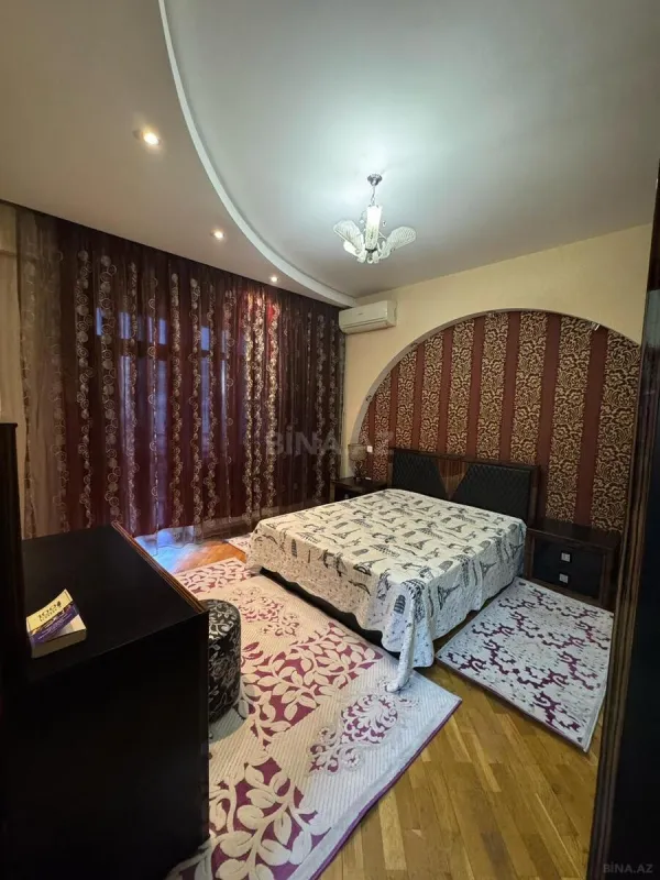 Kirayə verilir 2 otaqlı mənzil 100 m²
