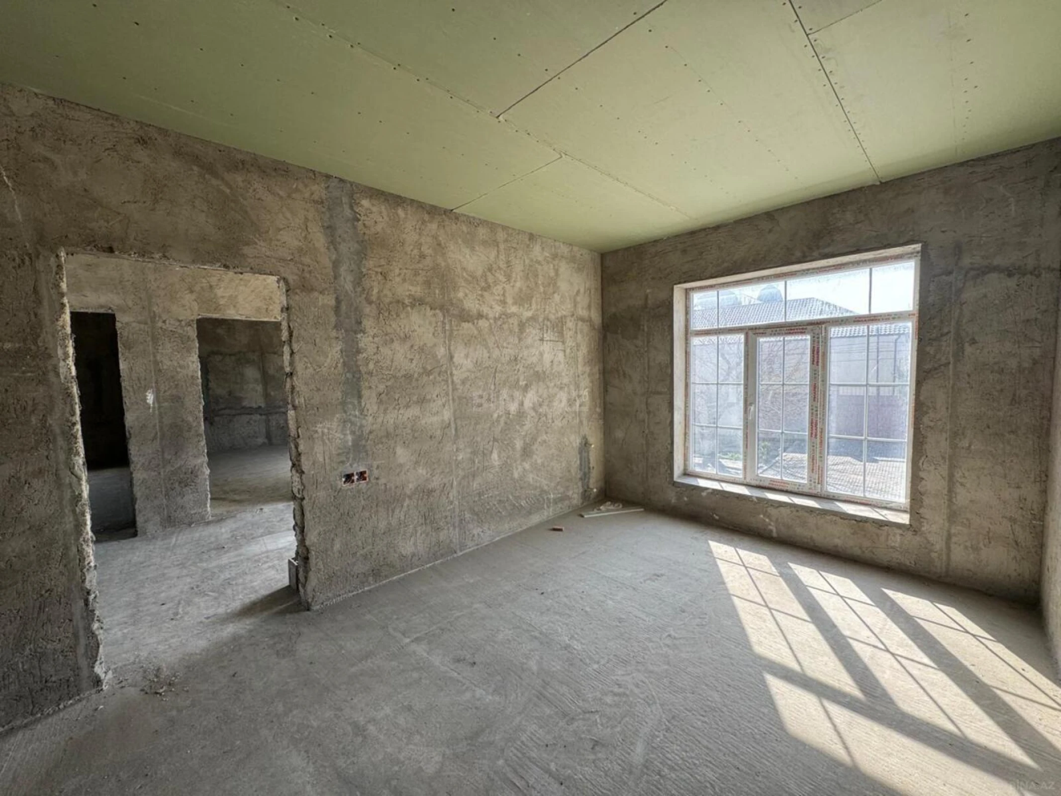 Satılır həyət evi 220 m²