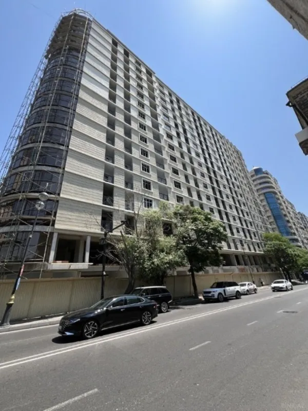Satılır 2 otaqlı mənzil 74 m²