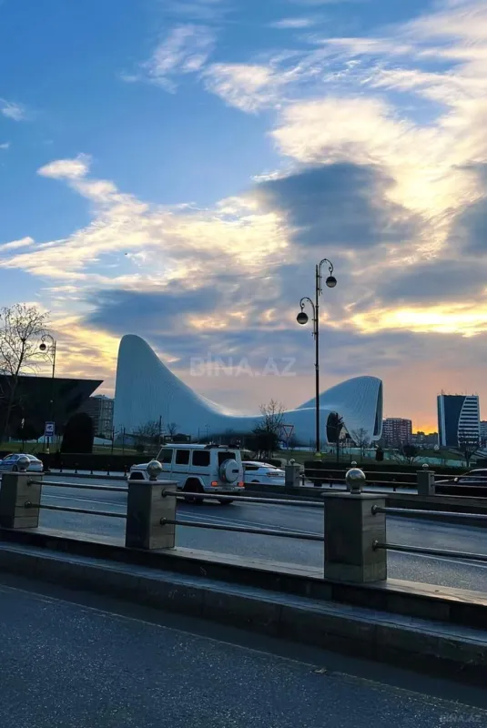 Satılır 2 otaqlı mənzil 74 m²