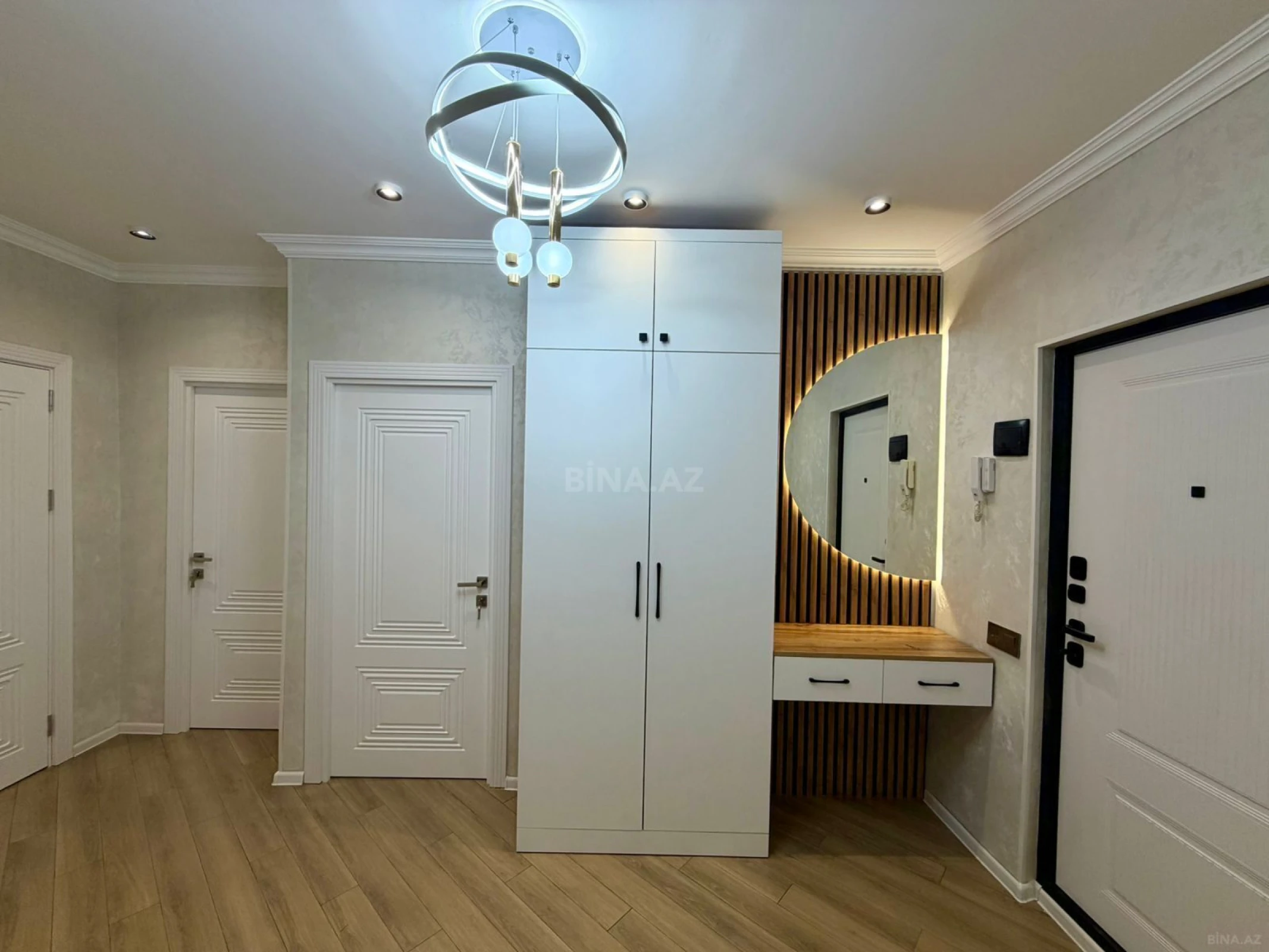 Satılır 3 otaqlı mənzil 80 m²