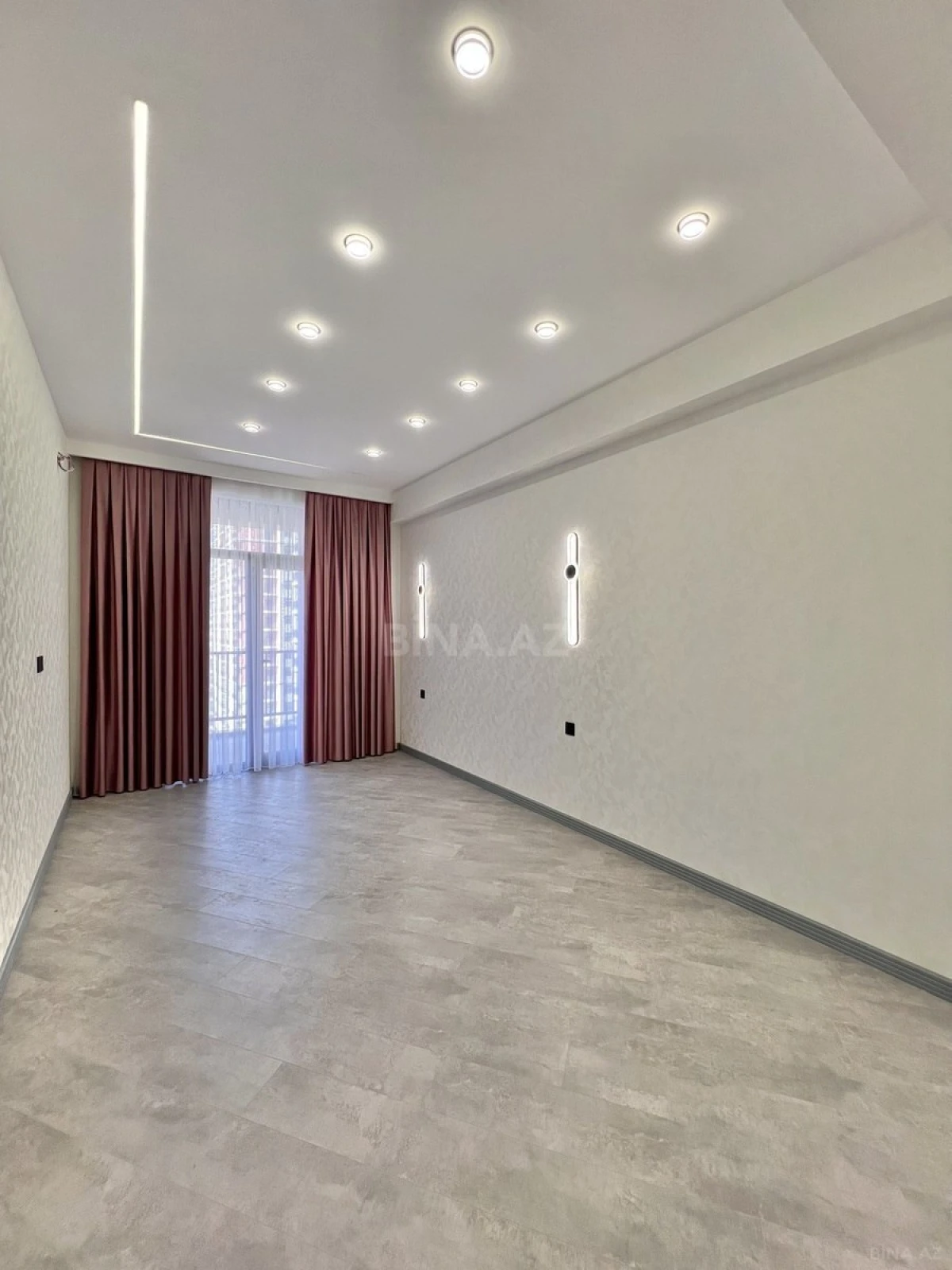 Satılır 2 otaqlı mənzil 65 m²