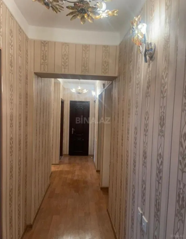 Kirayə verilir 3 otaqlı mənzil 105 m²