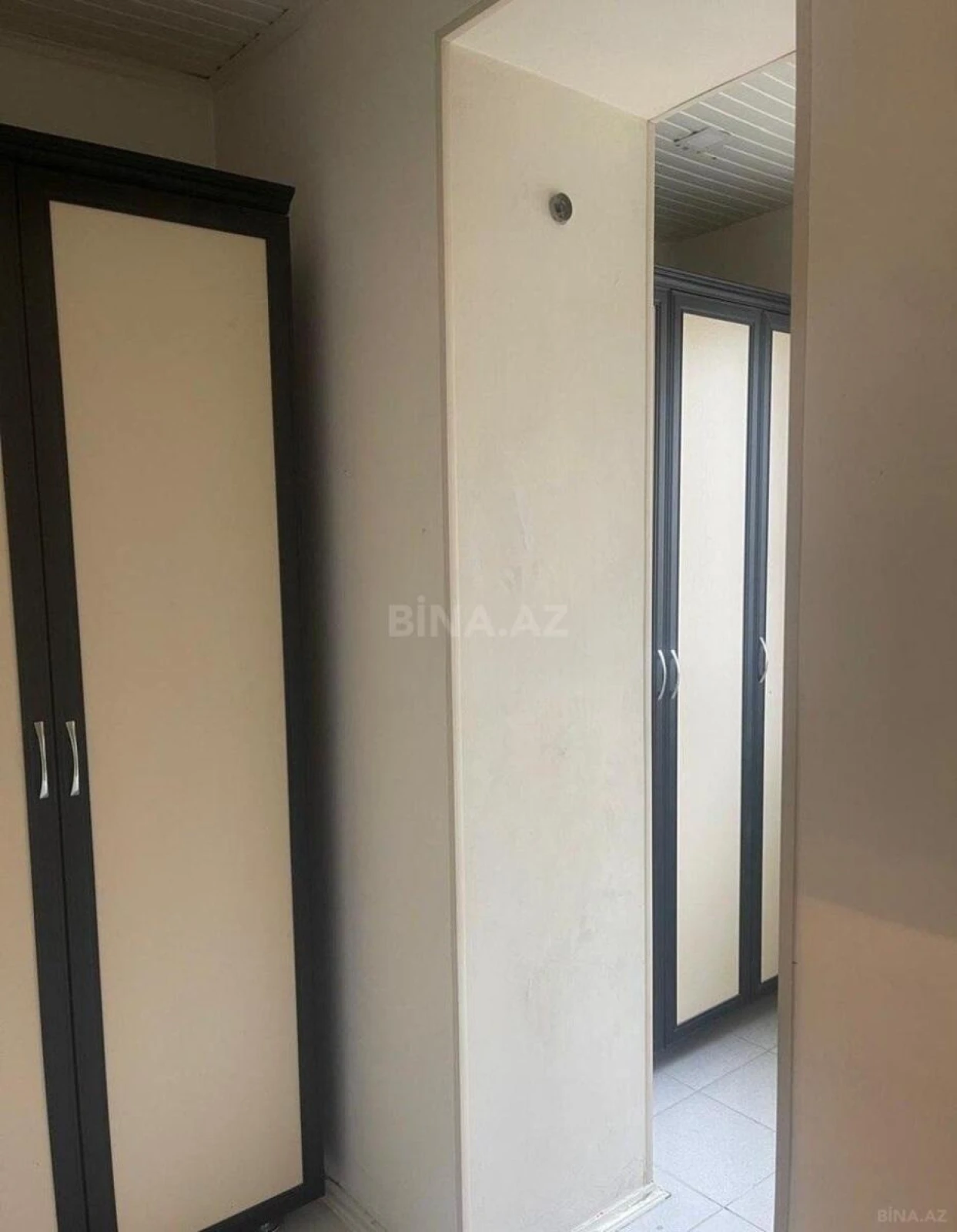 Kirayə verilir 3 otaqlı mənzil 105 m²
