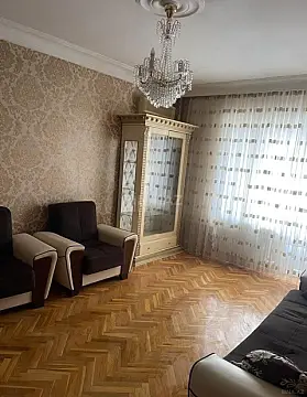 Kirayə verilir 3 otaqlı mənzil 105 m²