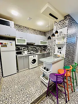 Kirayə verilir 2 otaqlı mənzil 75 m²