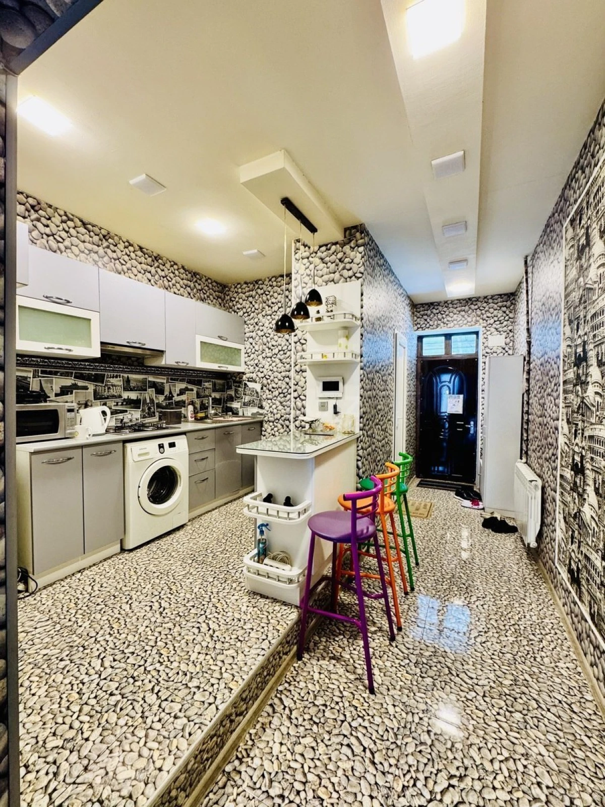 Kirayə verilir 2 otaqlı mənzil 75 m²