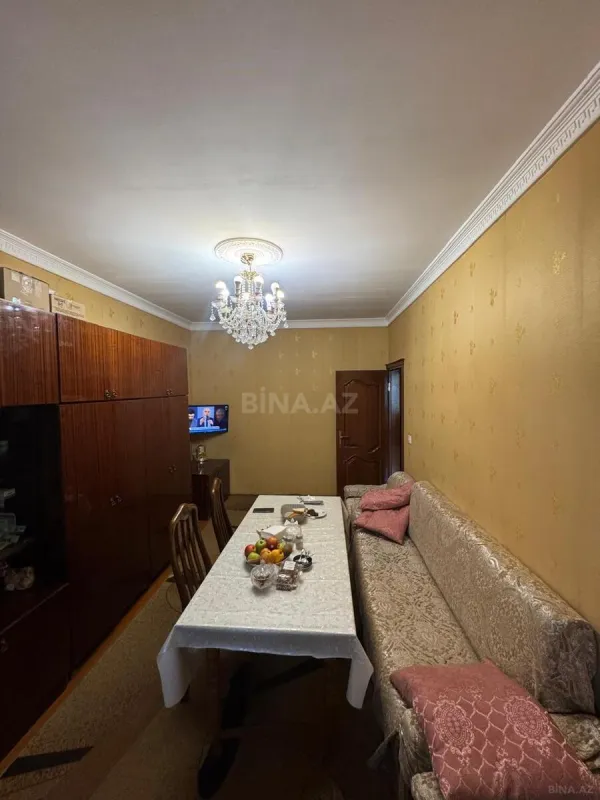 Satılır 4 otaqlı mənzil 100 m²