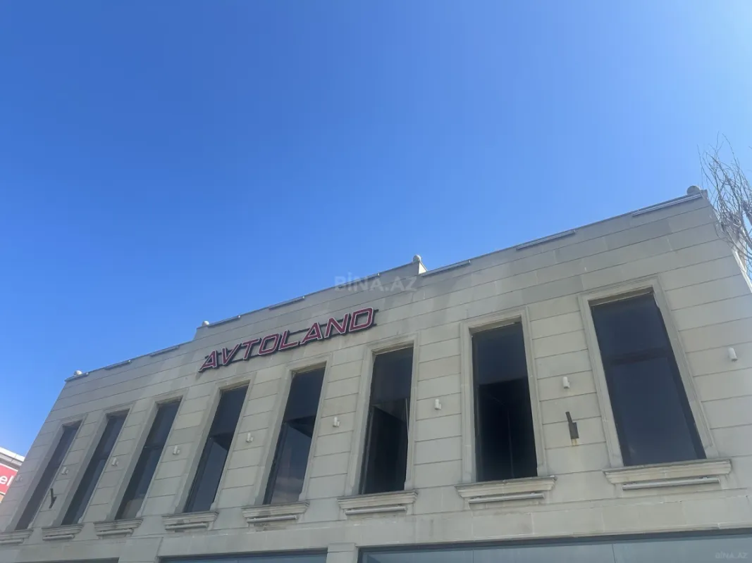 Kirayə verilir 2 otaqlı ofis 200 m²