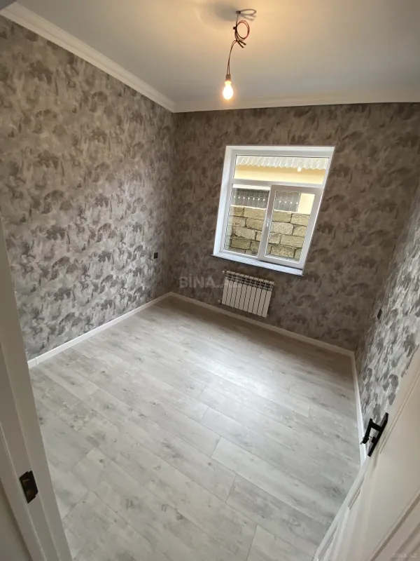 Satılır 4 otaqlı həyət evi 130 m²