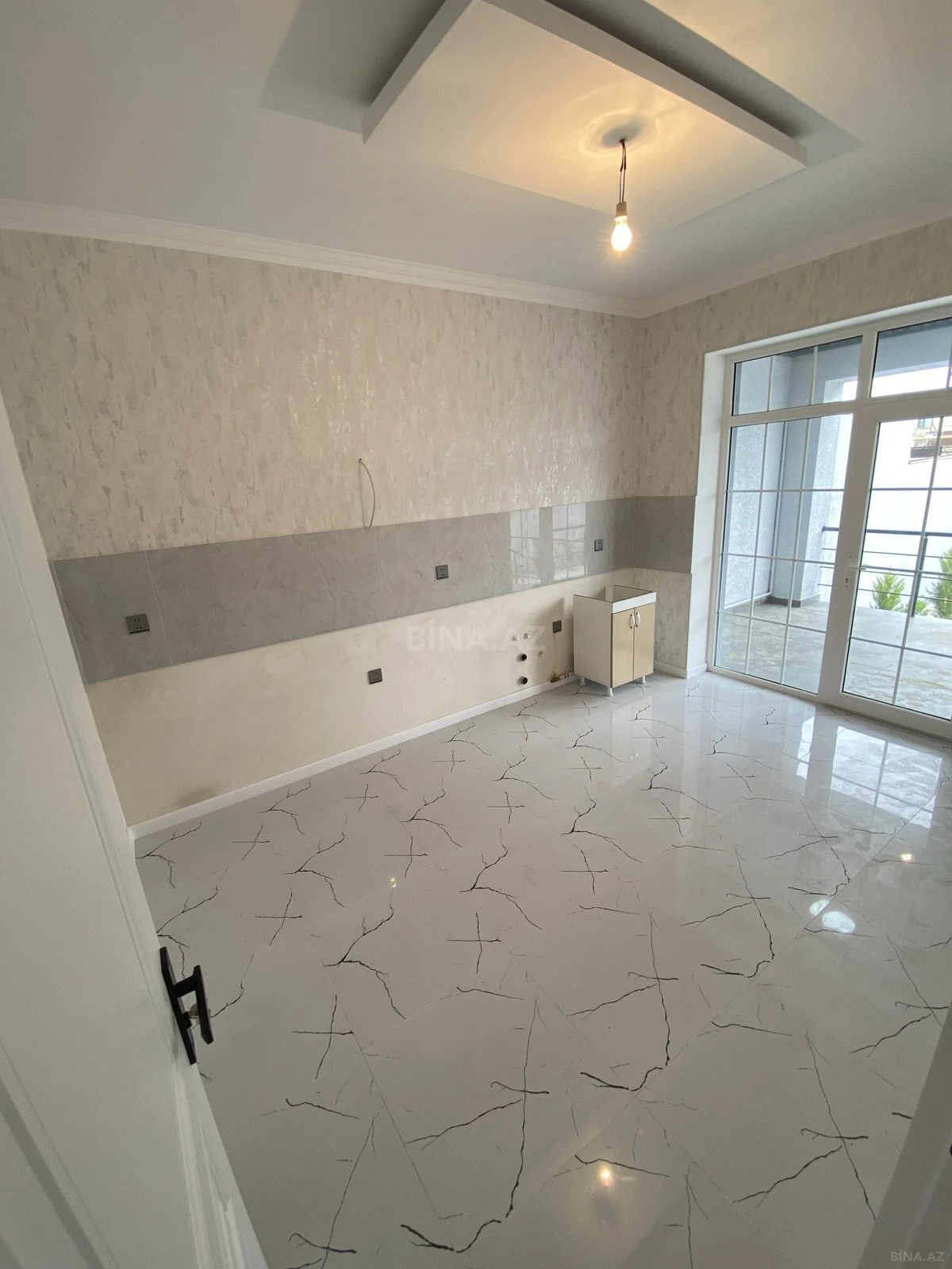 Satılır 4 otaqlı həyət evi 130 m²