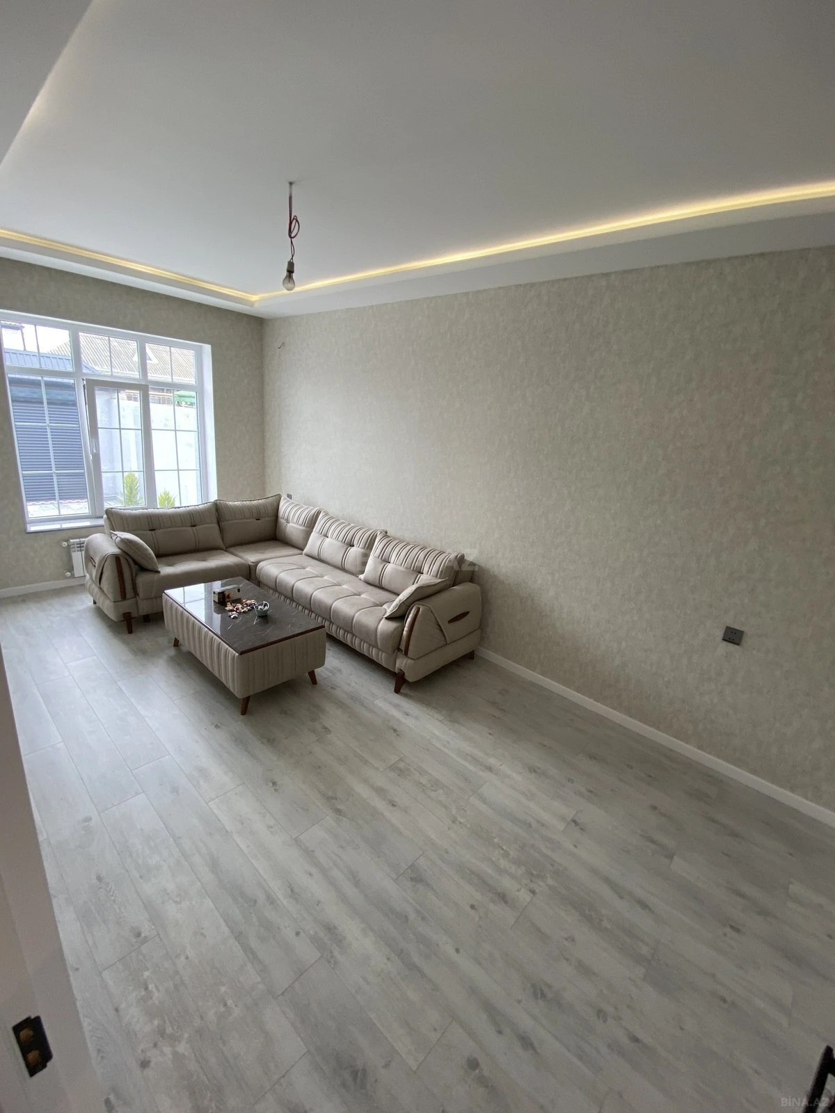 Satılır 4 otaqlı həyət evi 130 m²
