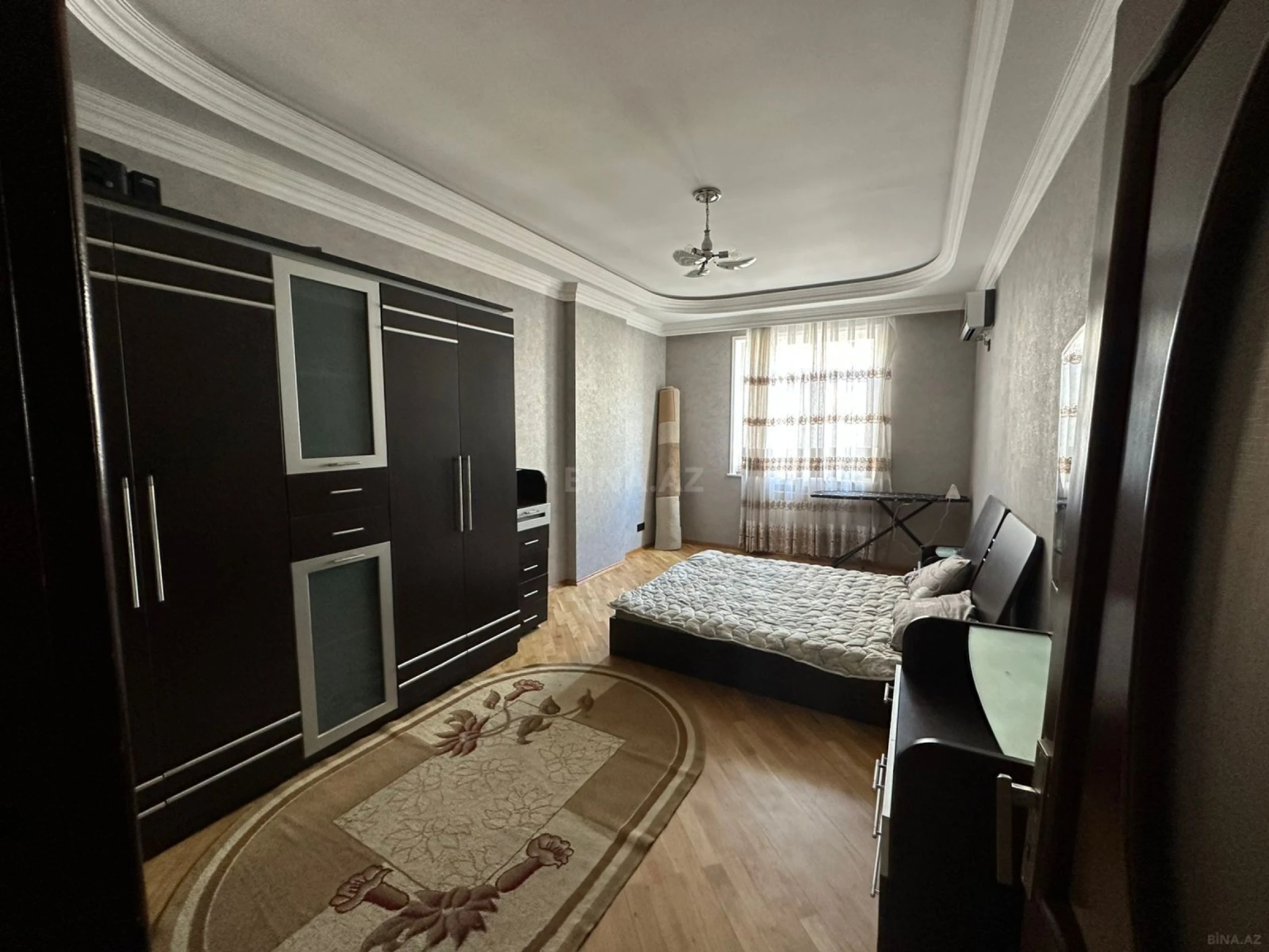 Kirayə verilir 3 otaqlı mənzil 125 m²