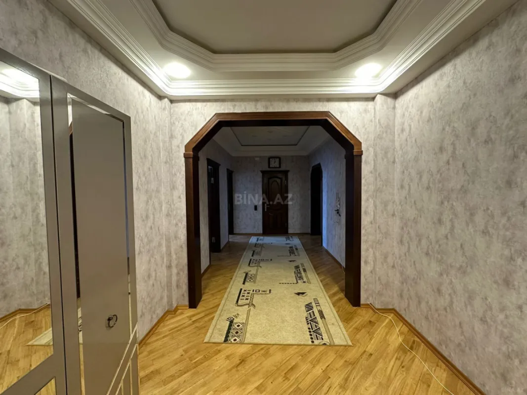 Kirayə verilir 3 otaqlı mənzil 125 m²