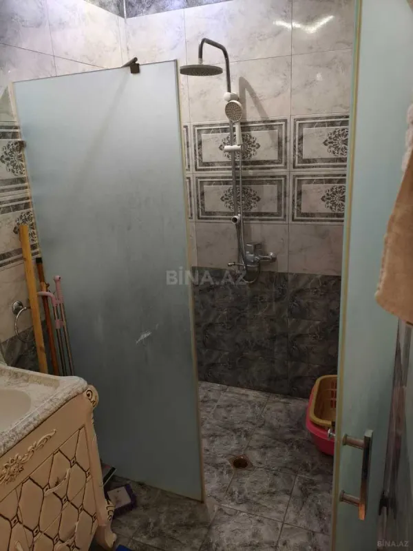 Kirayə verilir 3 otaqlı mənzil 120 m²