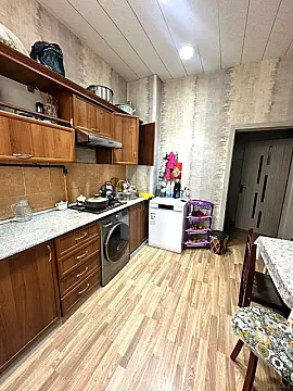 Satılır 2 otaqlı mənzil 80 m²