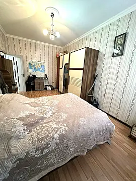 Satılır 2 otaqlı mənzil 80 m²