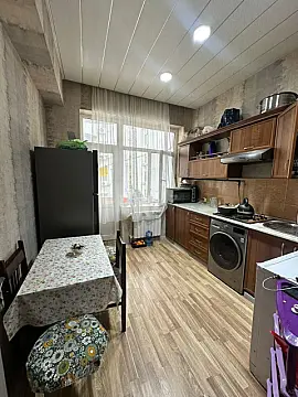 Satılır 2 otaqlı mənzil 80 m²