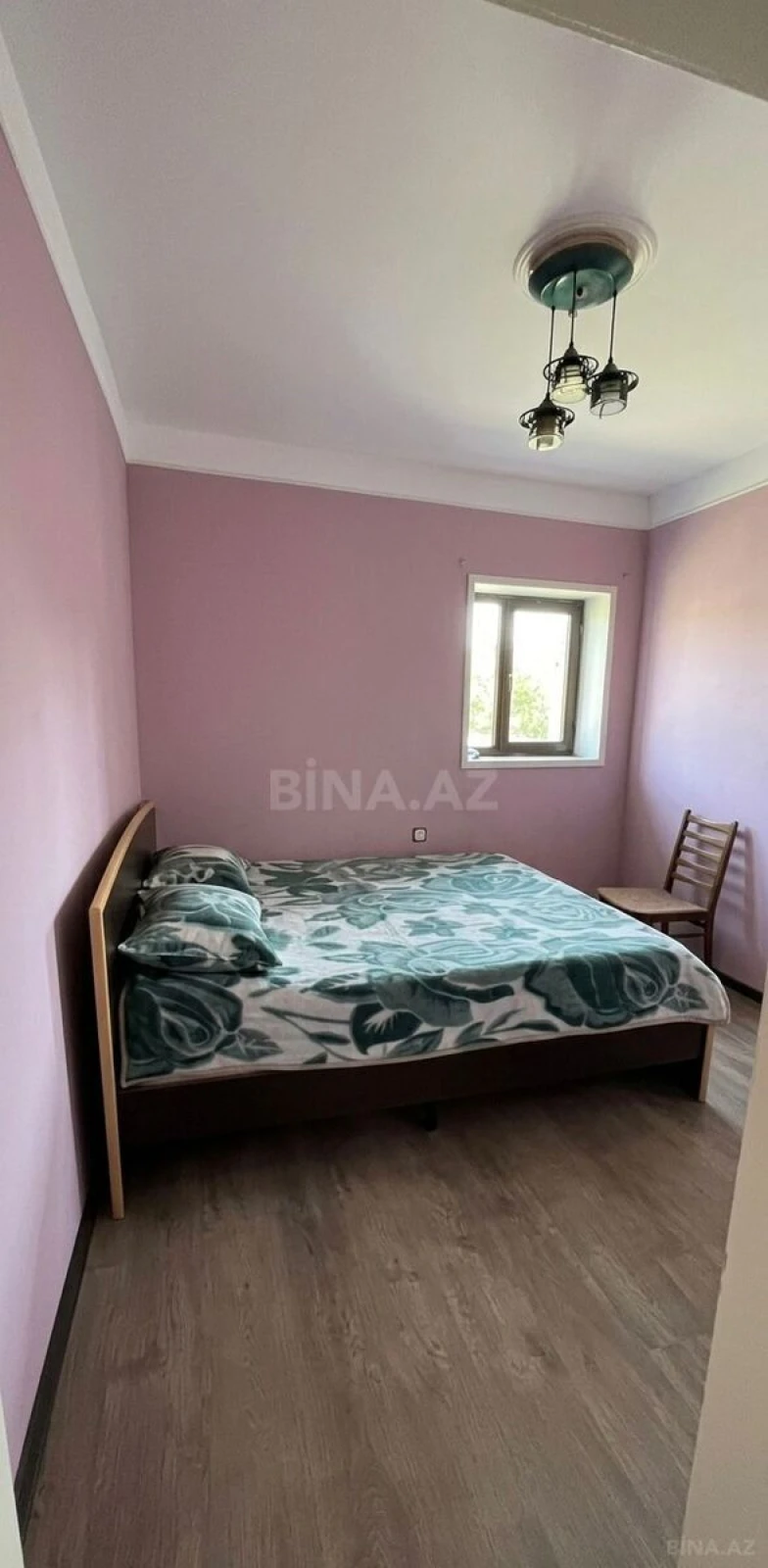 Satılır 4 otaqlı həyət evi 140 m²