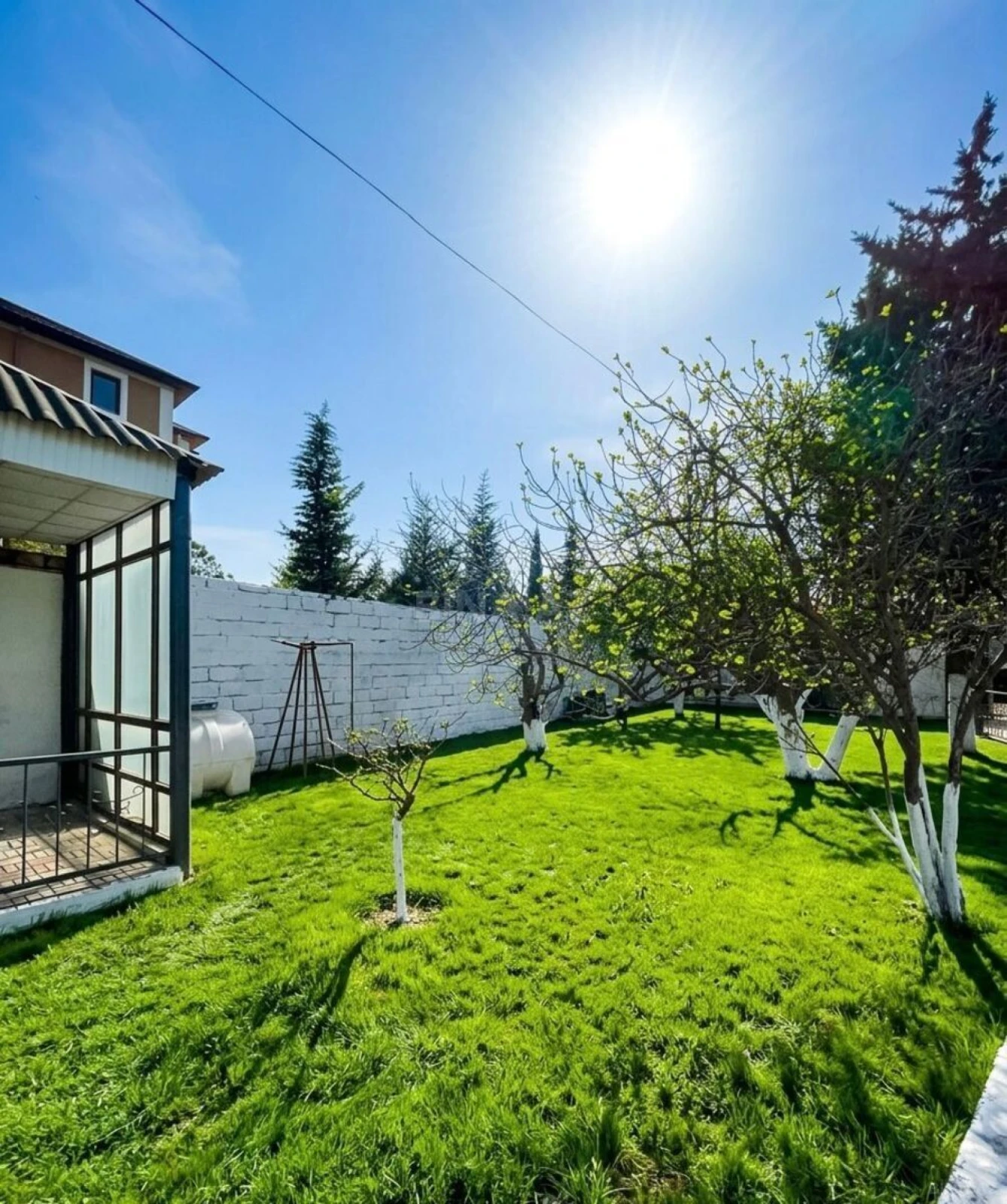 Satılır 4 otaqlı həyət evi 140 m²