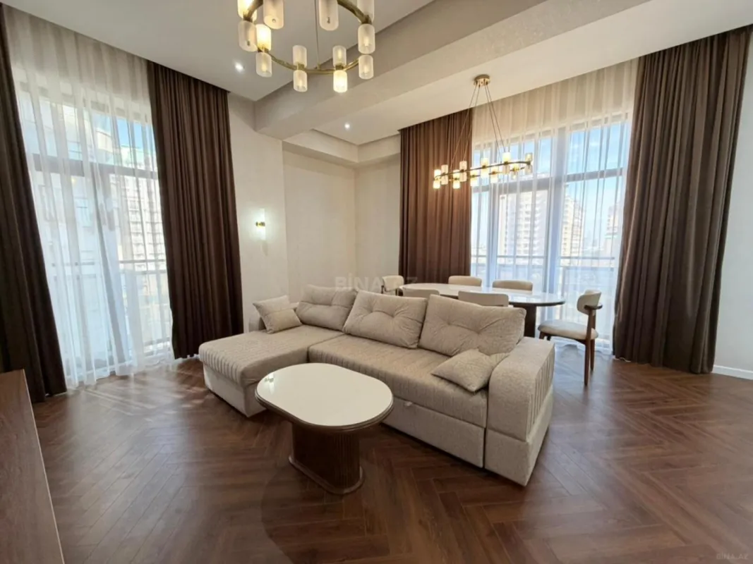 Kirayə verilir 3 otaqlı mənzil 125 m²