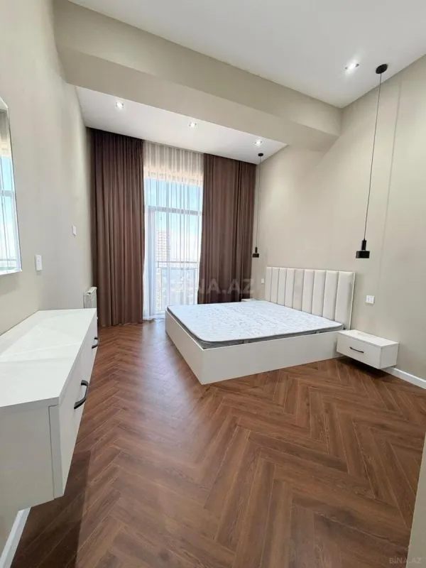 Kirayə verilir 3 otaqlı mənzil 125 m²