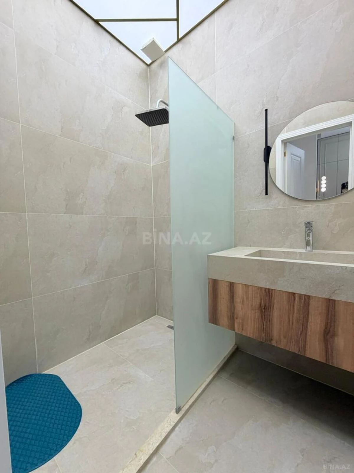 Kirayə verilir 3 otaqlı mənzil 125 m²