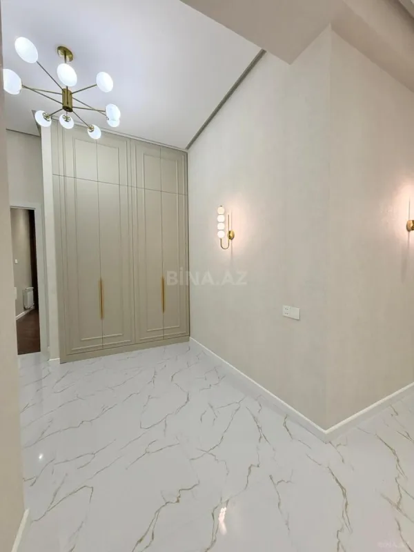 Kirayə verilir 3 otaqlı mənzil 125 m²