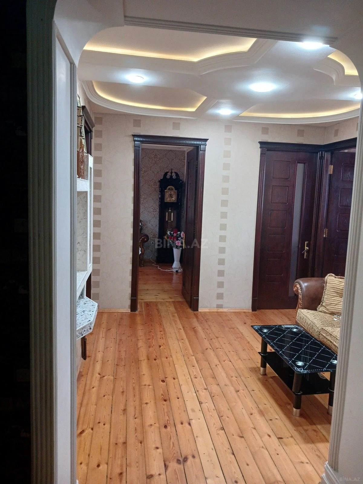 Satılır 4 otaqlı həyət evi 180 m²