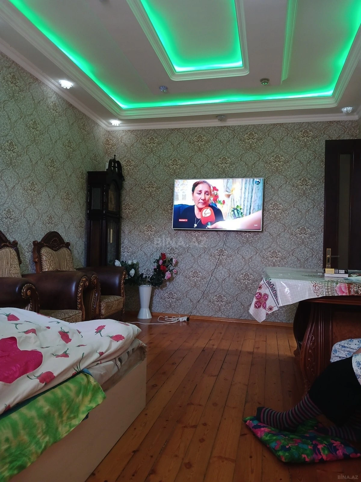 Satılır 4 otaqlı həyət evi 180 m²