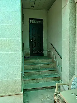 Satılır 4 otaqlı həyət evi 180 m²