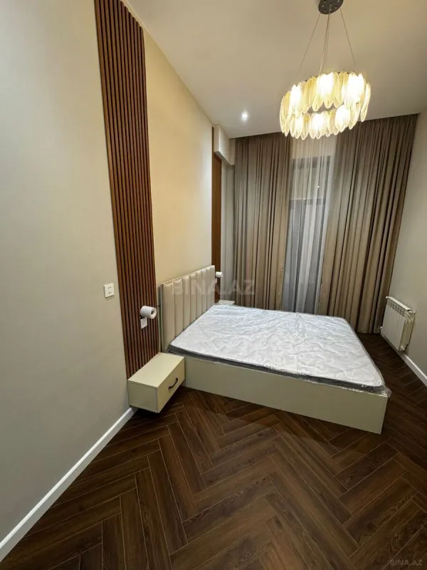 Satılır 3 otaqlı mənzil 125 m²