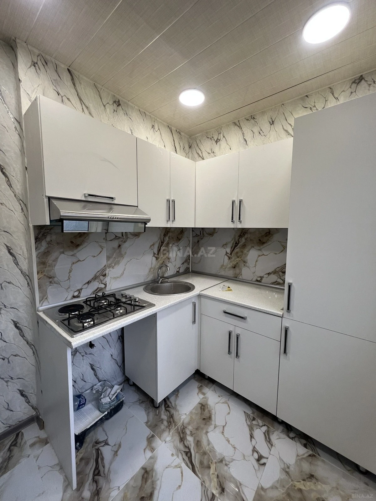 Satılır 2 otaqlı mənzil 55 m²