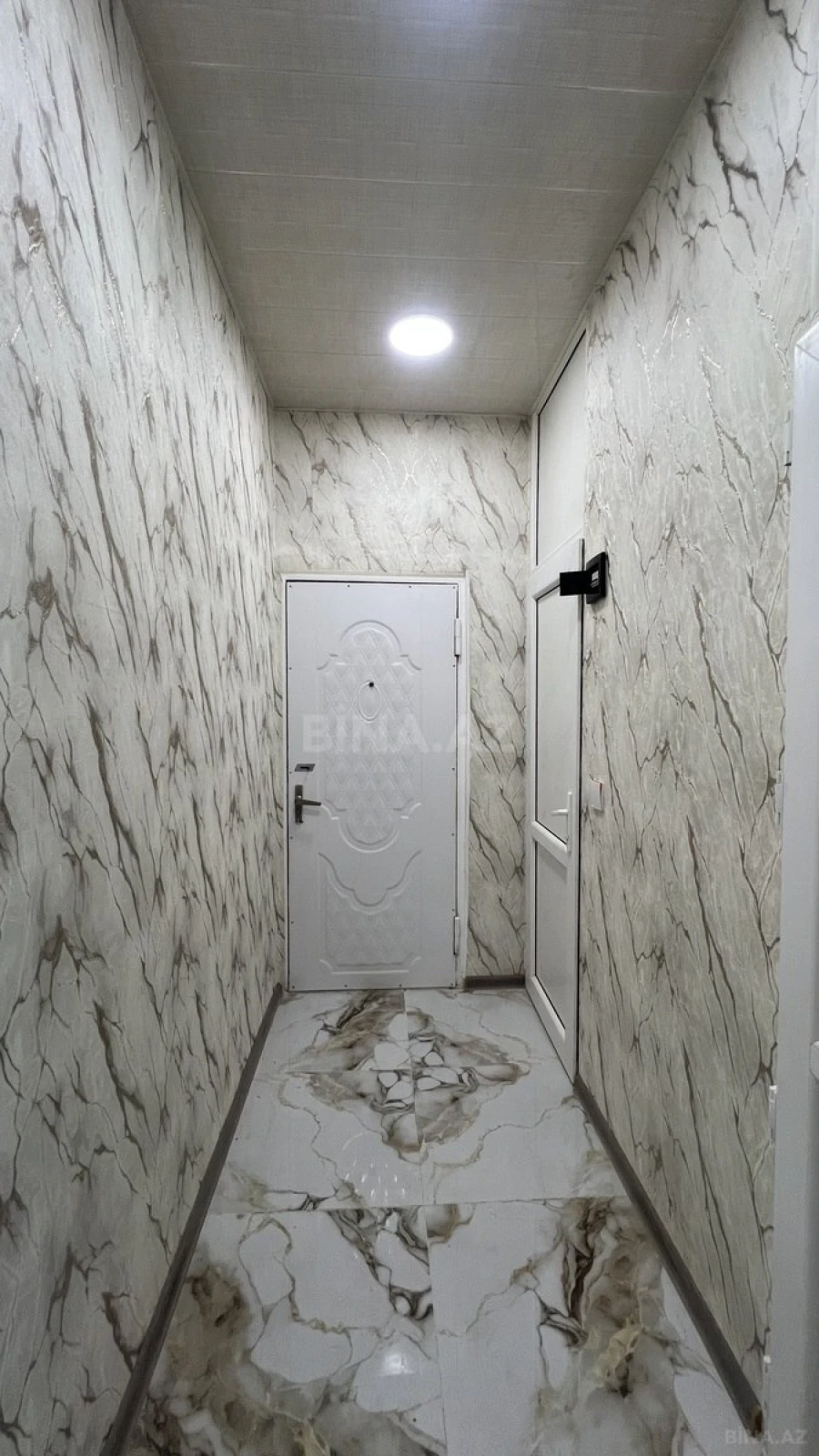 Satılır 2 otaqlı mənzil 55 m²