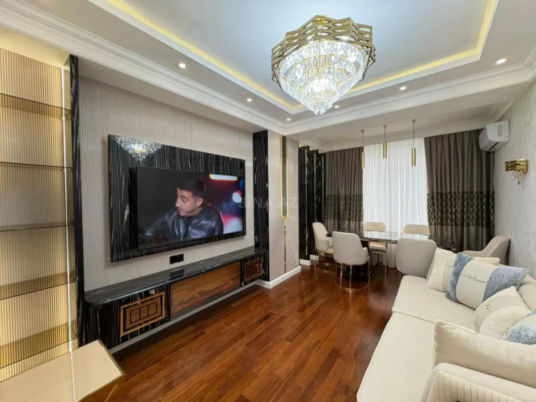 Satılır 3 otaqlı mənzil 95 m²