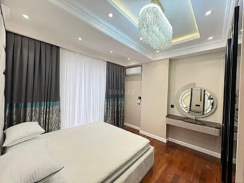 Satılır 3 otaqlı mənzil 95 m²