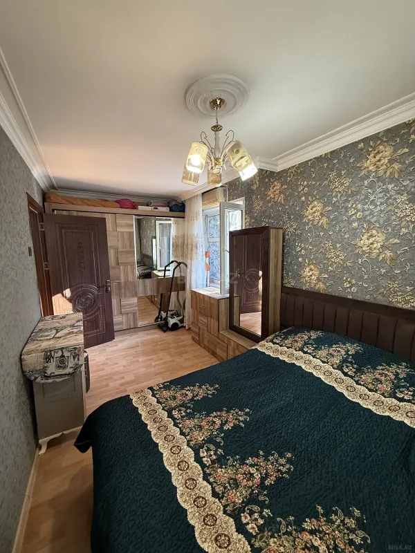 Satılır 3 otaqlı mənzil 55 m²