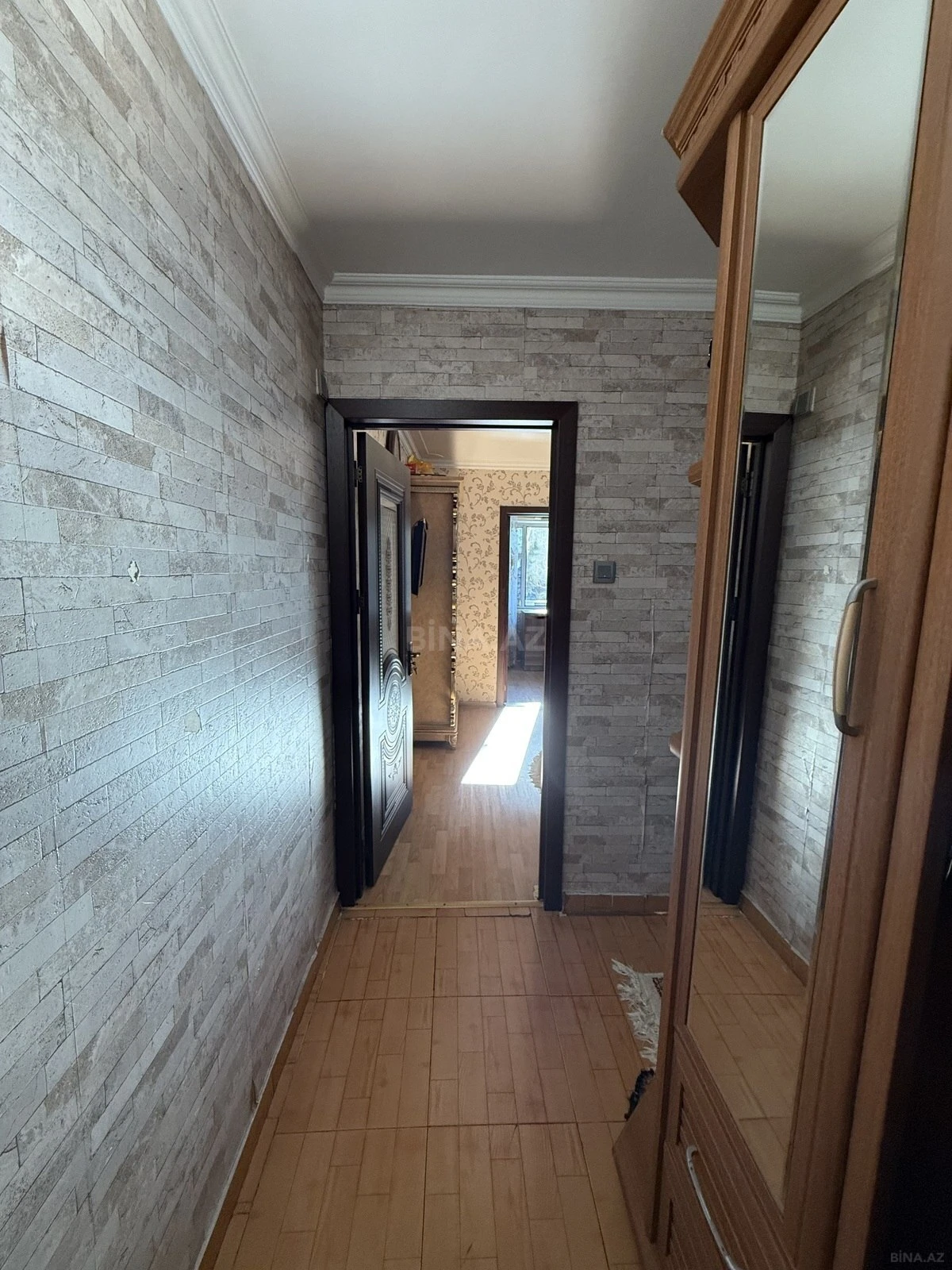 Satılır 3 otaqlı mənzil 55 m²