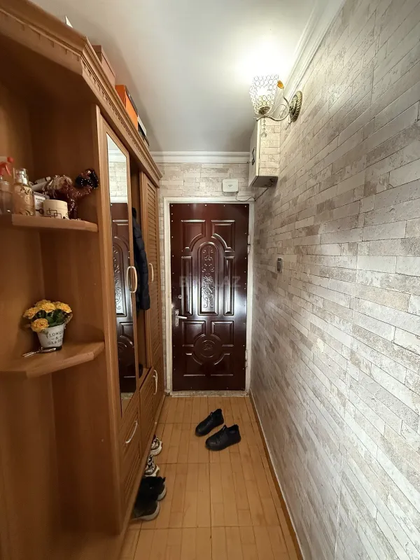 Satılır 3 otaqlı mənzil 55 m²