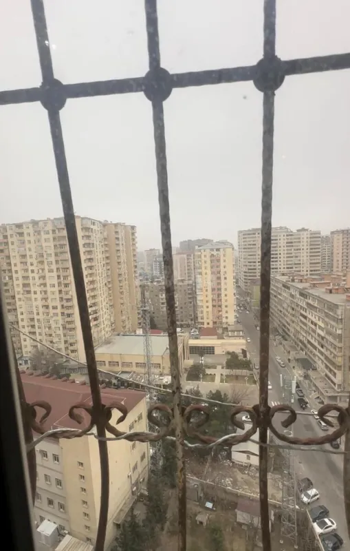 Satılır 2 otaqlı mənzil 65 m²