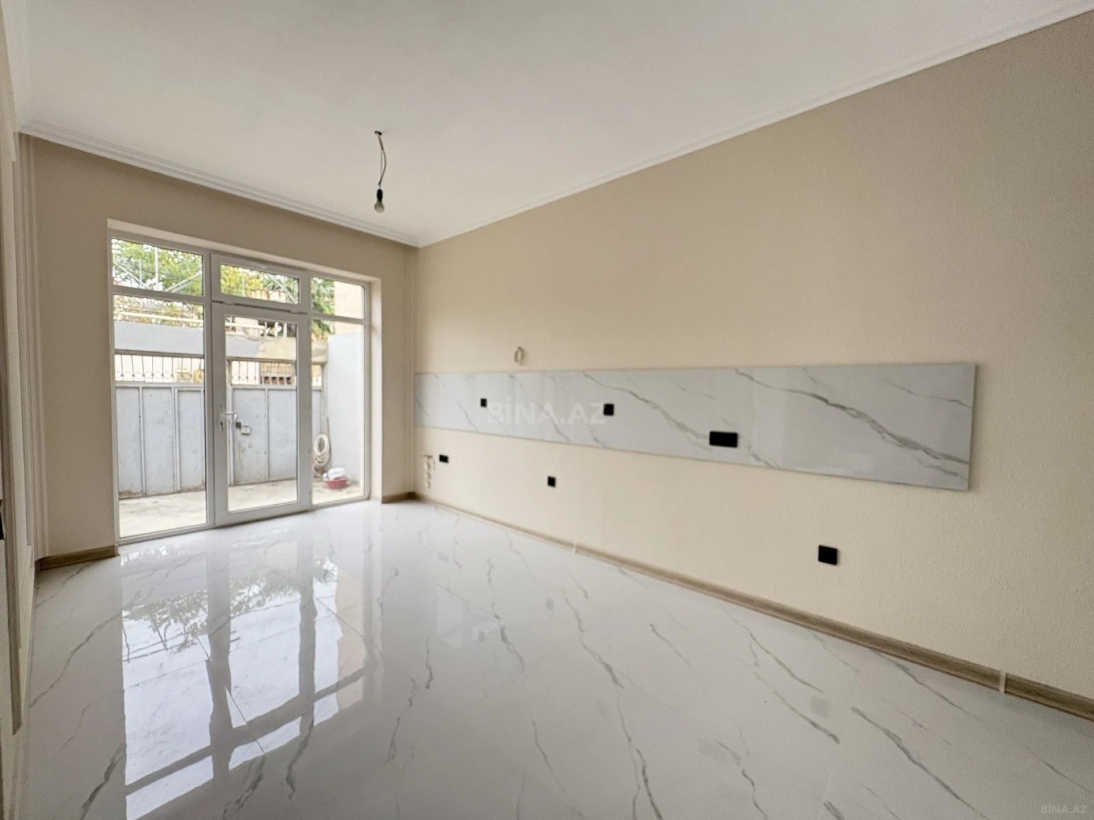 Satılır 4 otaqlı həyət evi 155 m²