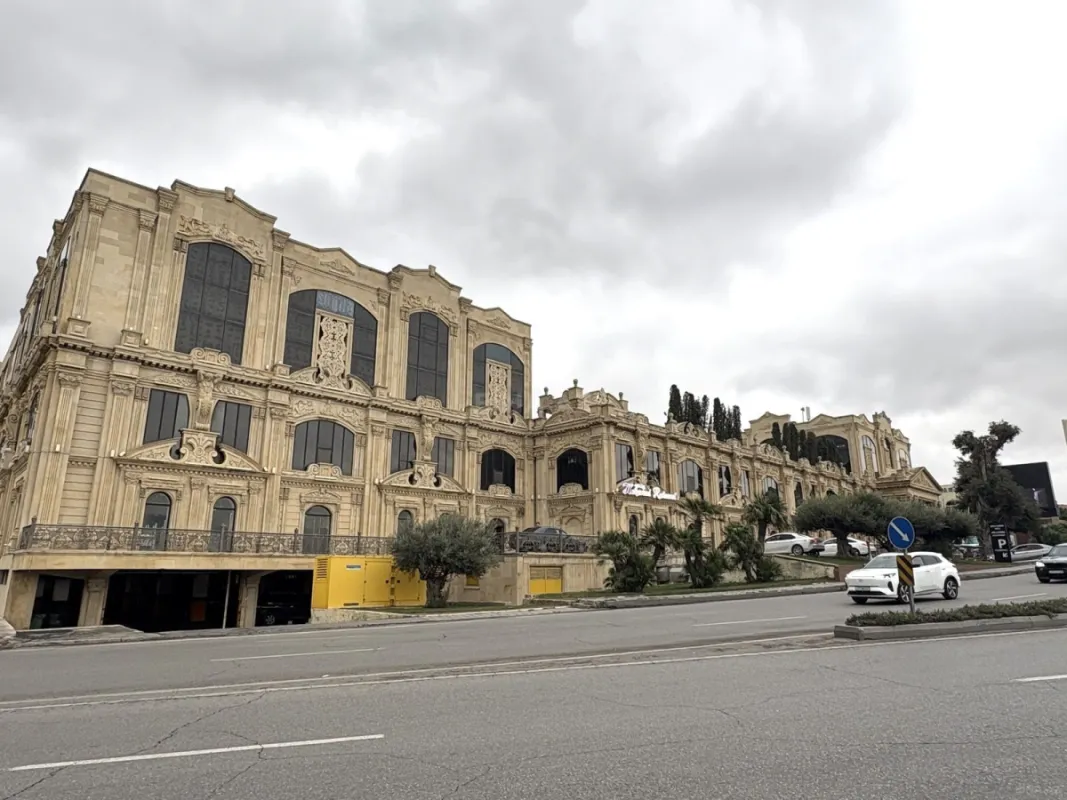 Satılır 4 otaqlı həyət evi 155 m²