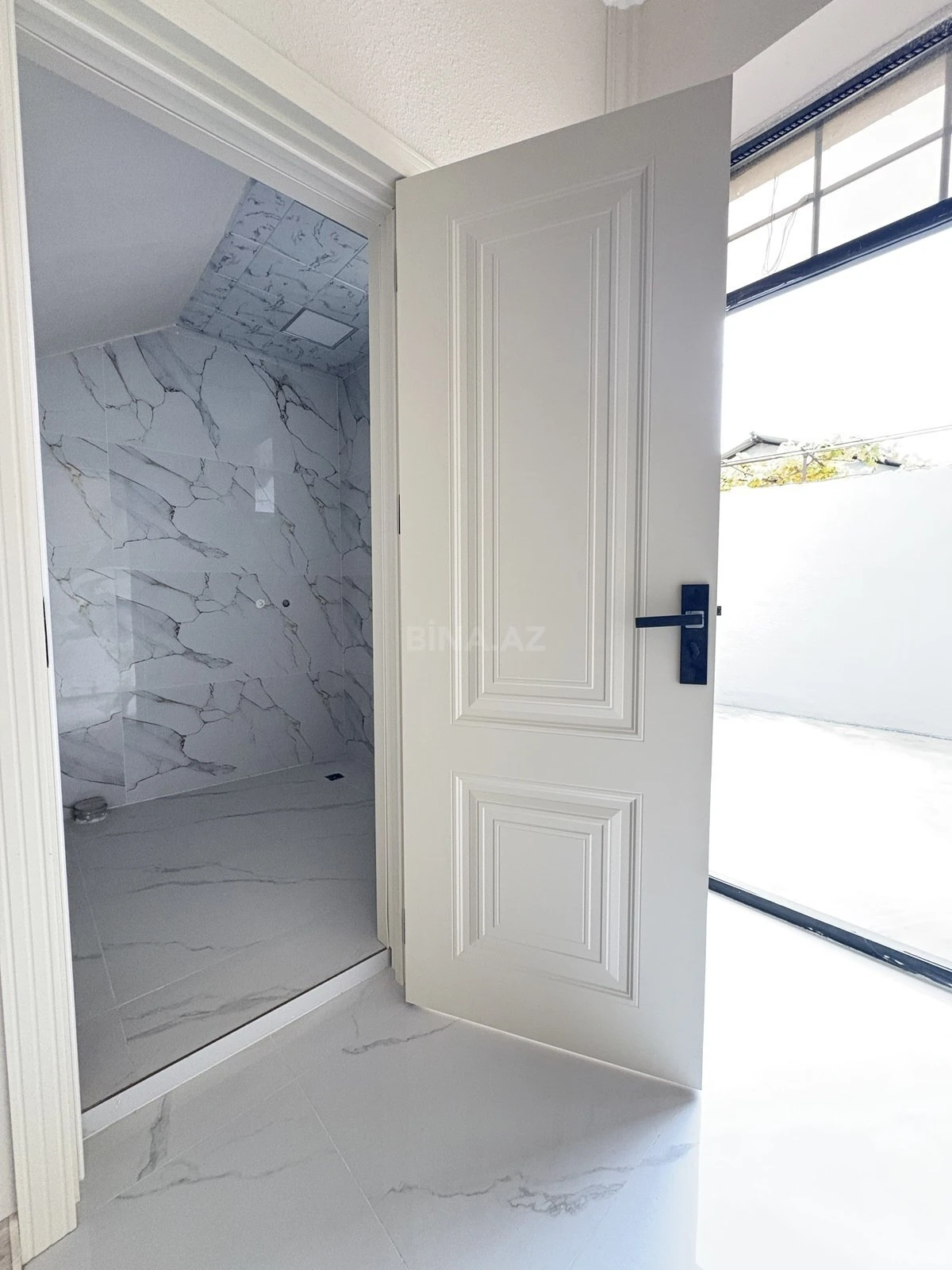 Satılır 4 otaqlı həyət evi 155 m²