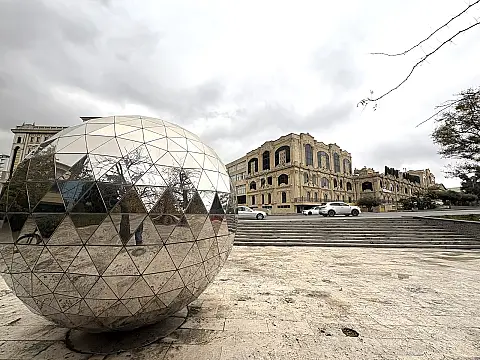 Satılır 4 otaqlı həyət evi 155 m²