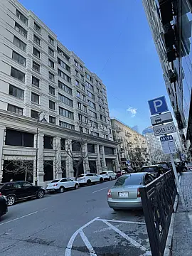 Satılır 3 otaqlı mənzil 100 m² — Bakı 3 otaq 100.00 m²