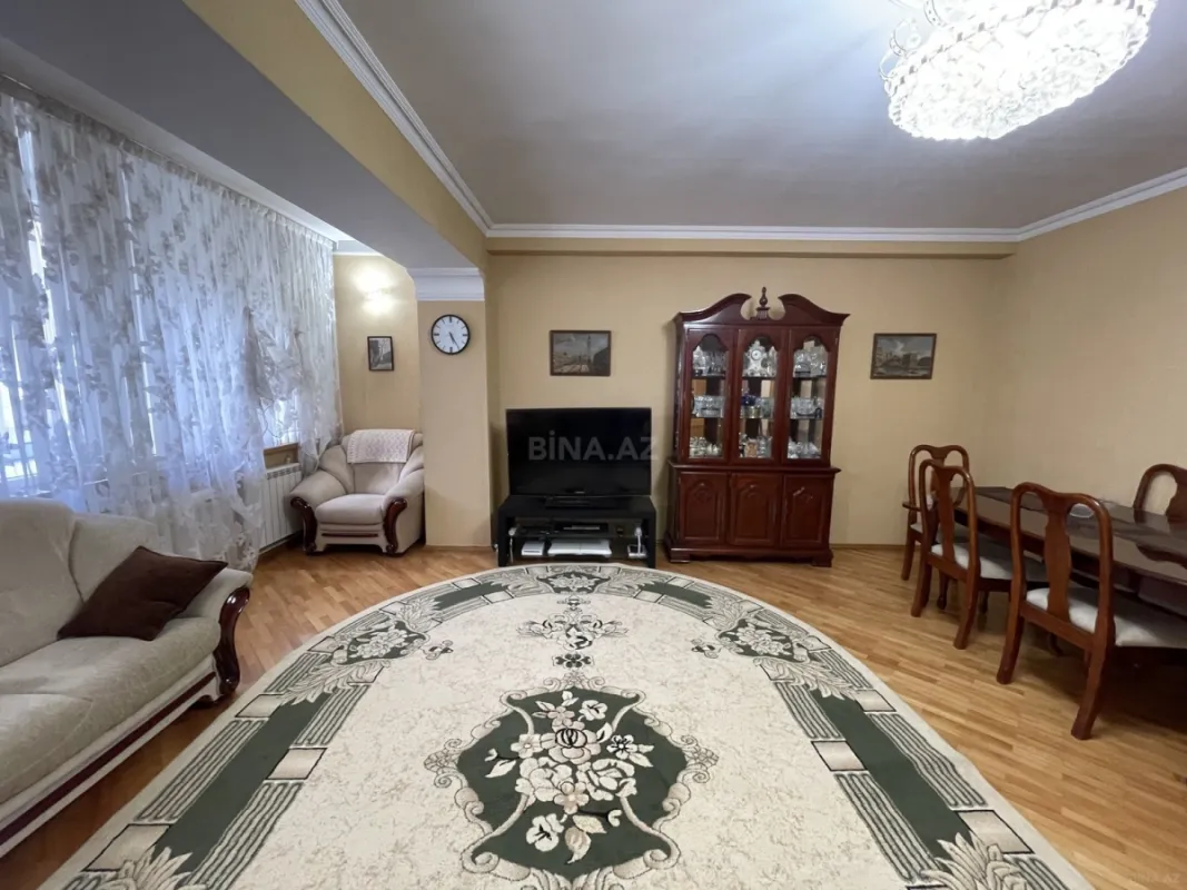 Satılır 3 otaqlı mənzil 100 m²