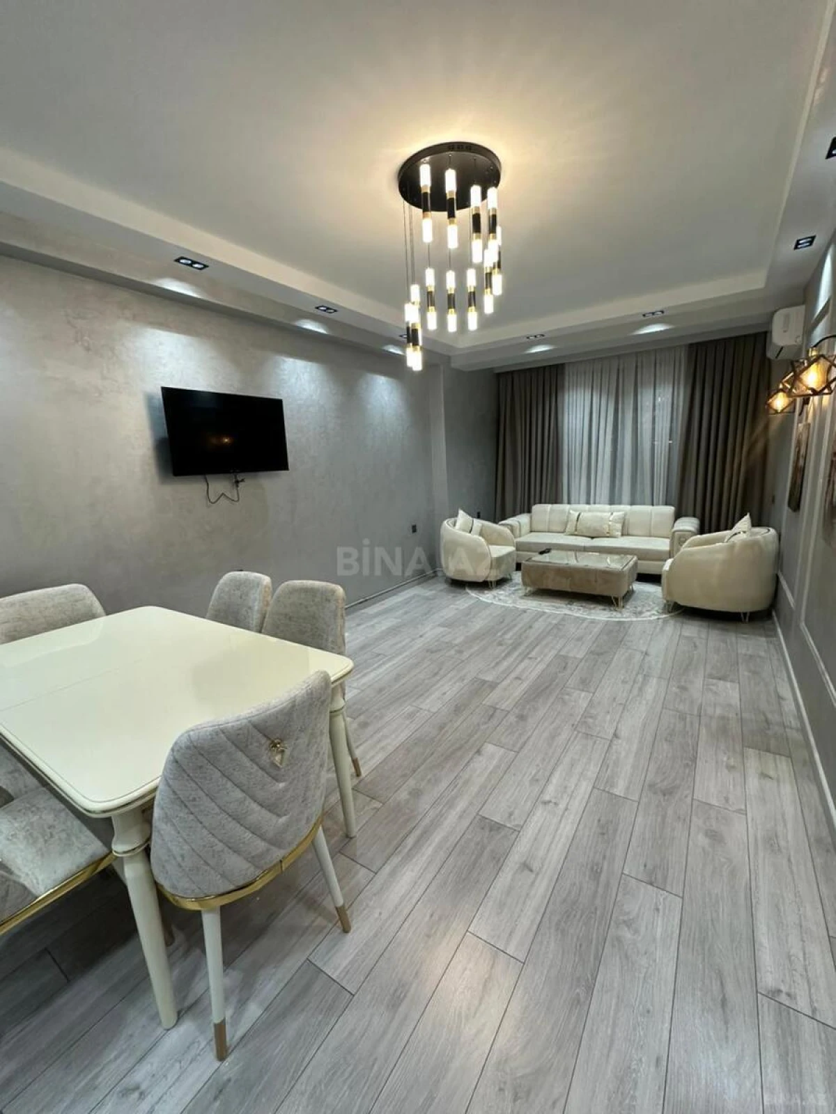 Kirayə verilir 2 otaqlı mənzil 80 m²