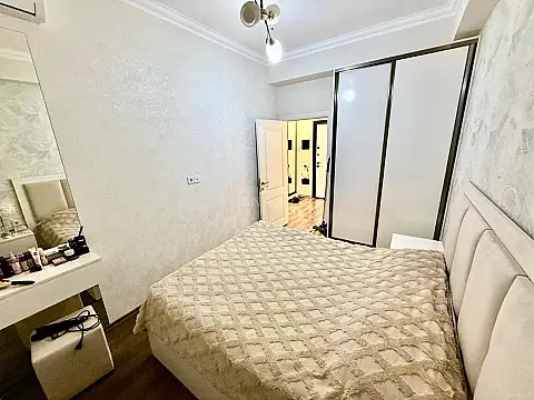Kirayə verilir 2 otaqlı mənzil 50 m²