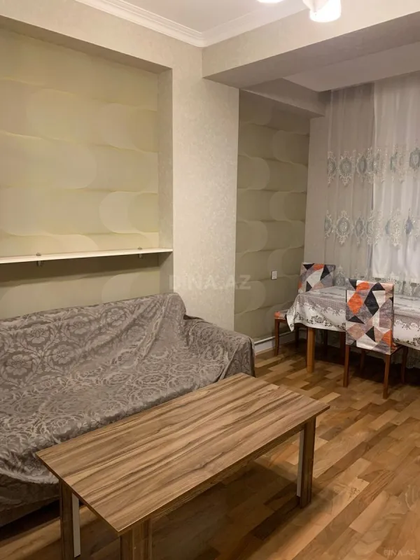 Kirayə verilir 2 otaqlı mənzil 55 m²
