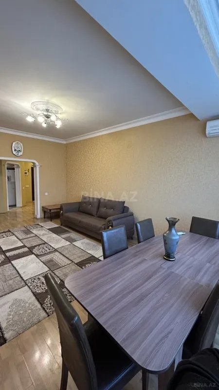Kirayə verilir 3 otaqlı mənzil 90 m²